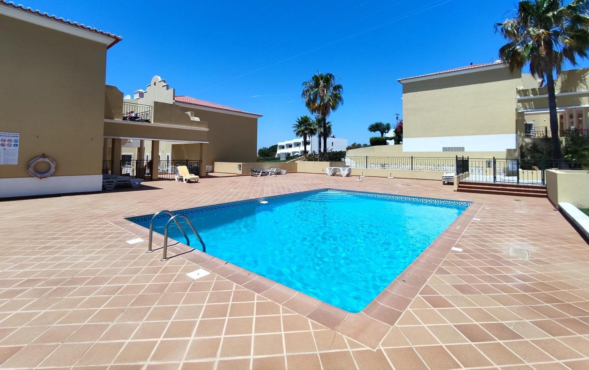 1D Areias De Porches, Pool & A/C - Casas & Papeis Apartment Armacao de Pera Exterior photo